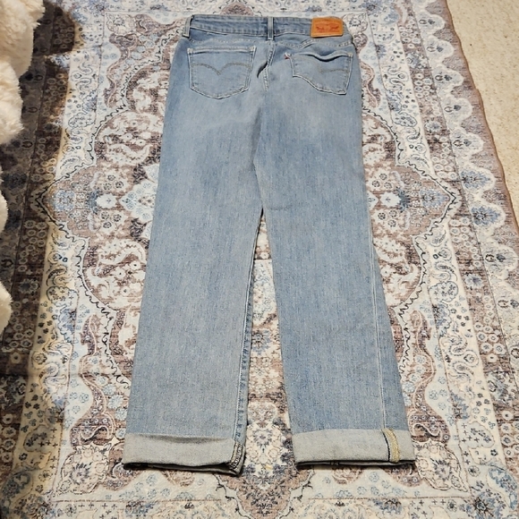 Levi's Light Blue Straight Leg Women's Jeans - Picture 4 of 9